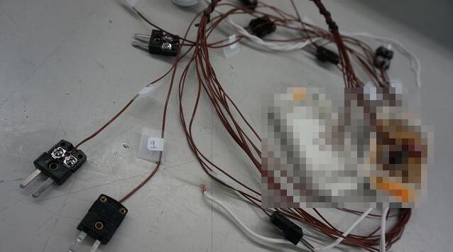 所有的感溫線上都有編號(hào)以便識(shí)別。