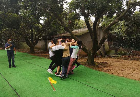 “挑戰(zhàn)自我，凝聚力量，熔煉一流團(tuán)隊(duì)” 廣東優(yōu)科檢測(cè)戶外拓展活動(dòng)