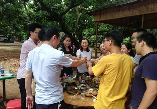 “挑戰(zhàn)自我，凝聚力量，熔煉一流團(tuán)隊(duì)” 廣東優(yōu)科檢測(cè)戶外拓展活動(dòng)