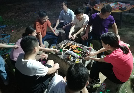 “挑戰(zhàn)自我，凝聚力量，熔煉一流團(tuán)隊(duì)” 廣東優(yōu)科檢測(cè)戶外拓展活動(dòng)