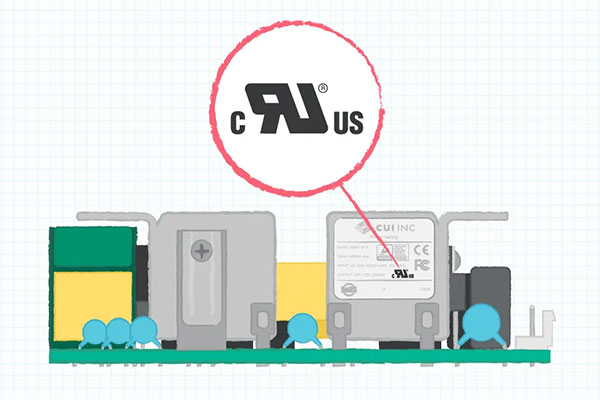 顯示 UL 認(rèn)可標(biāo)志的開放式電源標(biāo)簽示例圖 顯示在開放式交流-直流電源標(biāo)簽上的 UL 認(rèn)可標(biāo)志