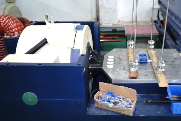 接線(xiàn)端子排振動(dòng)測(cè)試