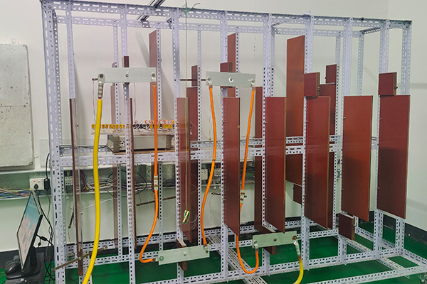 儲(chǔ)能連接器電流循環(huán)測試