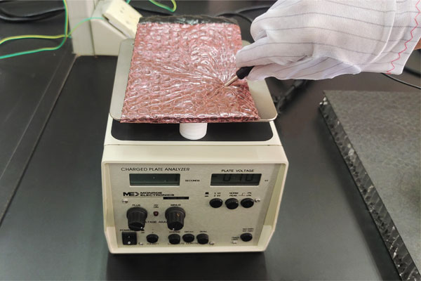 氣泡袋靜電衰減測試第三方檢測機(jī)構(gòu)實(shí)驗(yàn)室