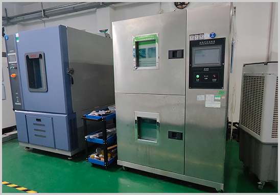 高低溫冷熱沖擊測(cè)試實(shí)驗(yàn)室